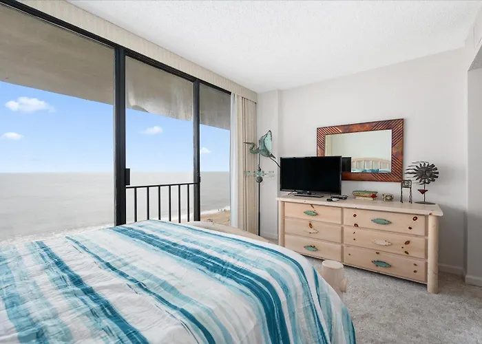 Charming 2 Bedroom Oceanfront Century I With Indoor Pool! * Ocean City