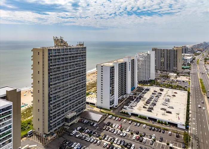 Holiday home Charming 2 Bedroom Oceanfront Century I With Indoor Pool!